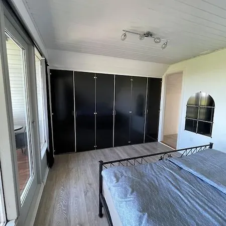 I Lille Lokalsamfund Willa *